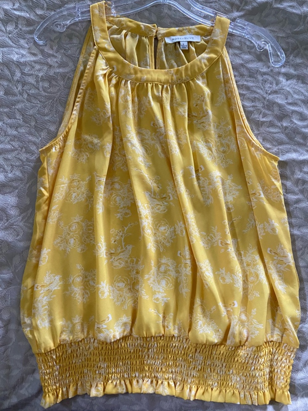 Rose & Olive Yellow Floral Smocked-Hem Sleeveless Blouse
